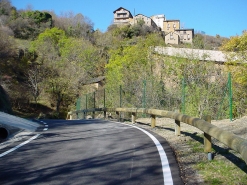 Camino de acceso a Castellviny (Pallars Sobirà)